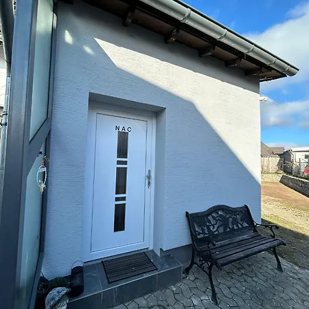 منزل للإقامة Privates Mit Parkplatz, Bad & Kueche Separater Eingang *