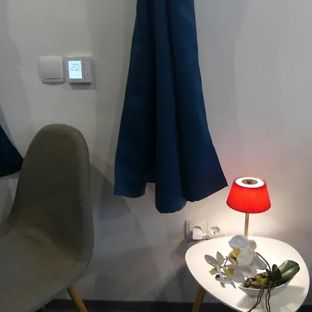 Privates Mit Parkplatz Nac Accommodatie bij particulieren *