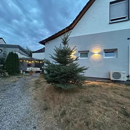 Privates Mit Parkplatz Nac Homestay